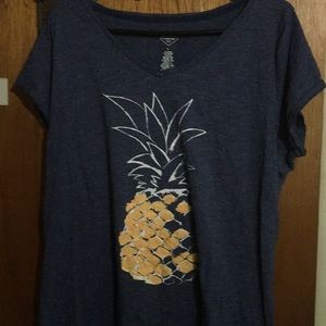 Pineapple tee